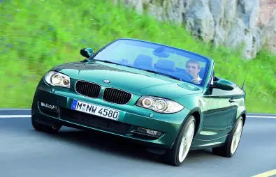 120 آی کروک ( 120i Convertible )