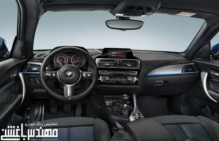 نمای داخلی بی ام و 125i
