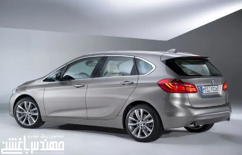بی ام و 218i اکتیو تورر ( BMW 218i Active Tourer )