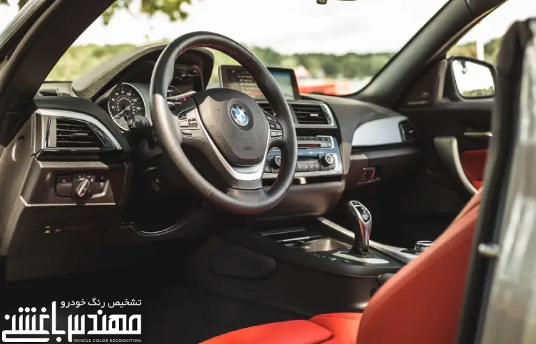 نمای داخلی بی ام و 228i کروک