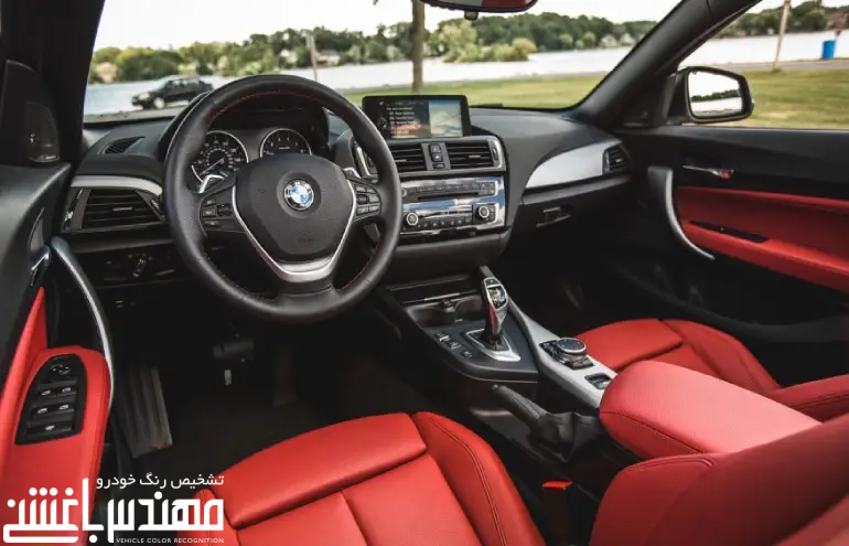 نمای داخلی بی ام و 228i کروک
