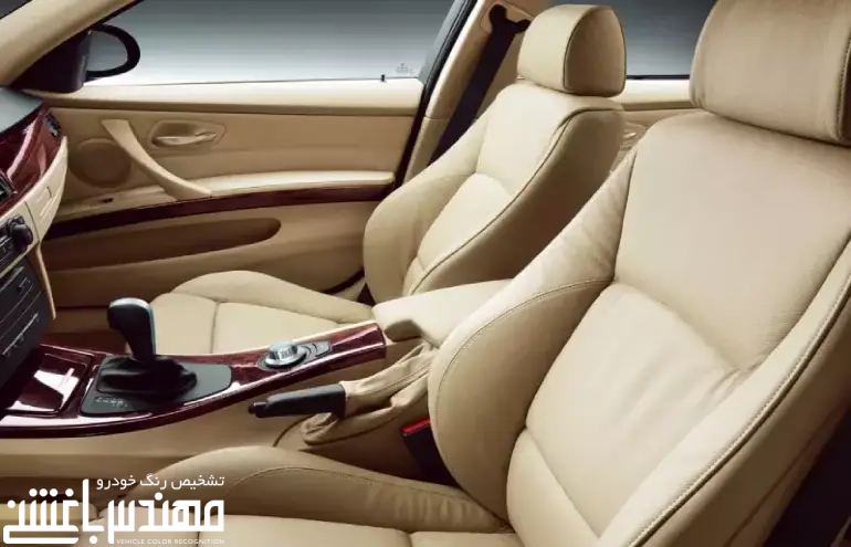نمای داخلی بی ام و 325i