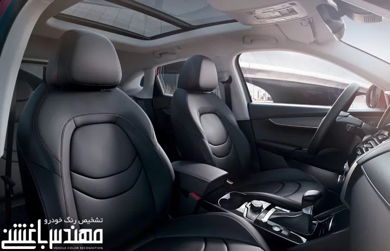 نمای داخلی بورگوارد BX5