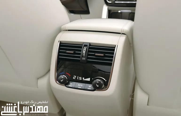 نمای داخلی بورگوارد BX7