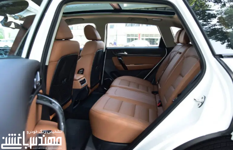 نمای داخلی کوپا T210