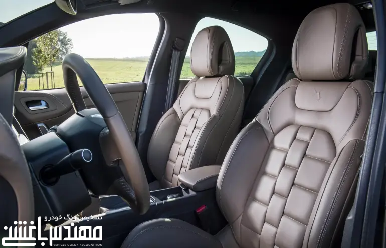 نمای داخلی دی اس 4 کراس بک نمای داخلی دی اس 4 کراس بک