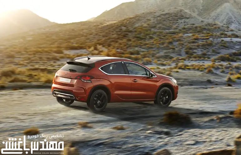 DS4  کراس بک DS4  کراس بک