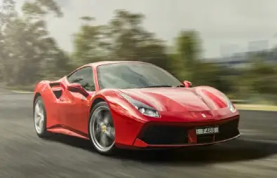488 جی تی بی ( Ferrari 488 GTB )