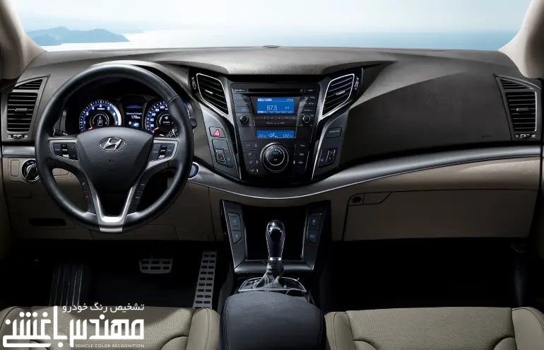 نمای داخلی هیوندای i40 استیشن