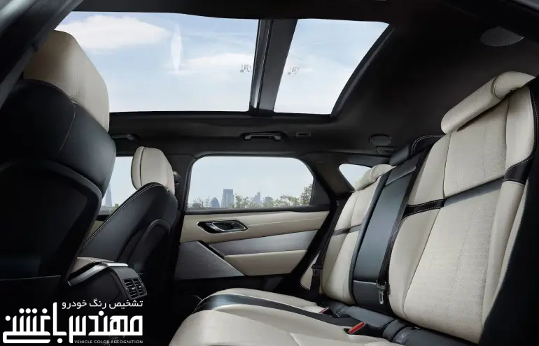 نمای داخلی لندرور رنجرور 