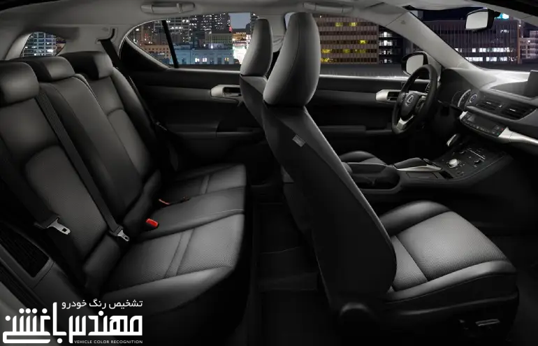 نمای داخلی لکسوس CT200H