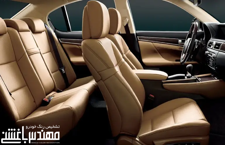 نمای داخلی لکسوس GS250