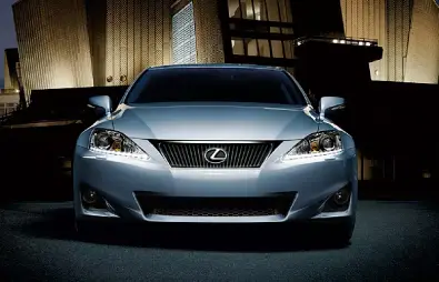 آی اس 300 ( IS300 )