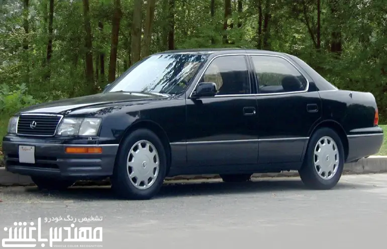 لکسوس LS400