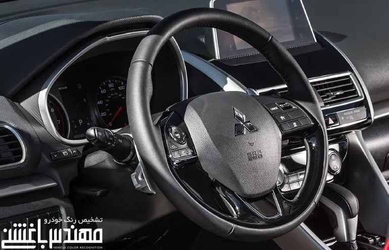 نمای داخلی میتسوبیشی اکلیپس کراس