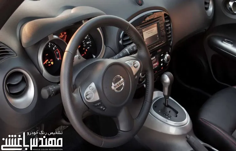 نمای داخلی نیسان جوک