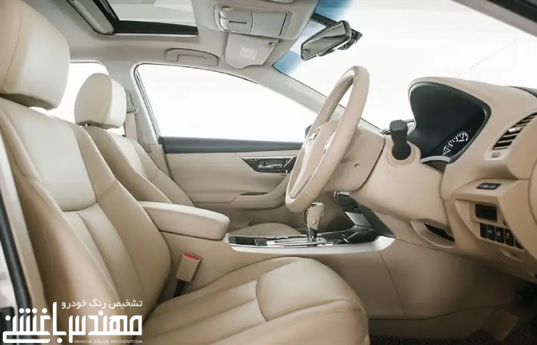 نمای داخلی نیسان تینا ( تیانا )