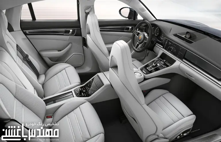نمای داخلی پورشه پانامرا4