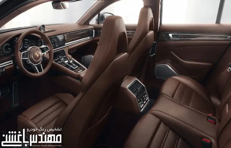 نمای داخلی پورشه پانامرا توربو  نمای داخلی پورشه پانامرا توربو