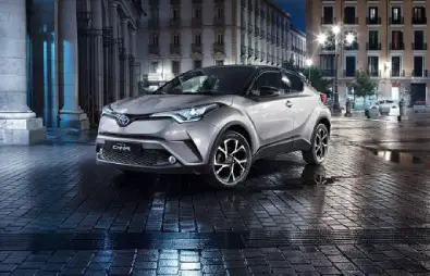 سی اچ آر ( Toyota C-HR )