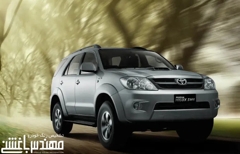 قیمت و مشخصات تویوتا فورچونر ( Toyota Fortuner )