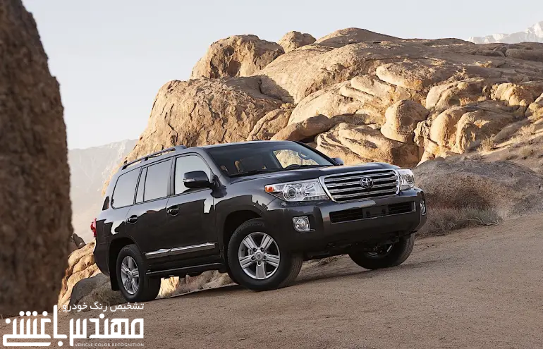 تویوتا لندکروزر
