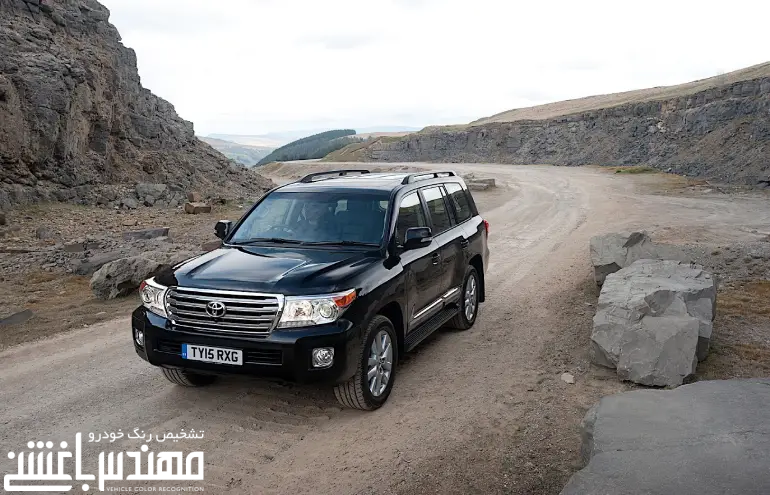 تویوتا لندکروزر