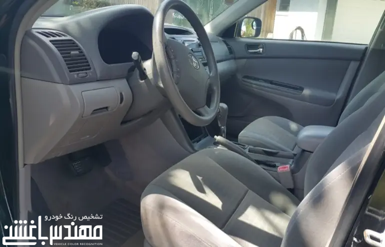 نمای داخلی تویوتا کمری 2005 - 2006