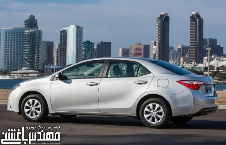 تویوتا کرولا