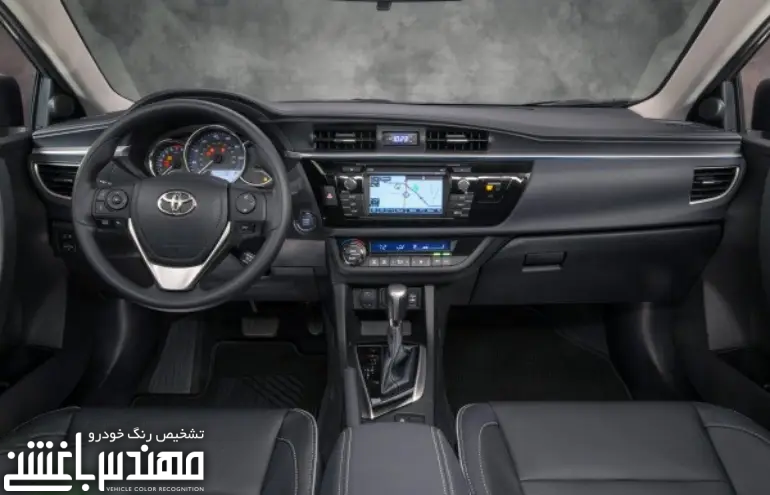 نمای داخلی تویوتا کرولا