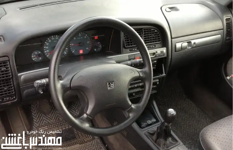 نمای داخلی سیتروئن زانتیا