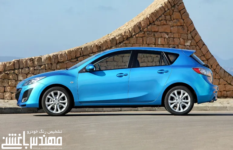 مزدا 3 هاچ بک