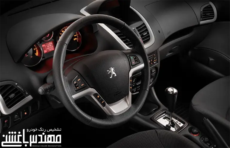 نمای داخلی پژو 207 صندوقدار