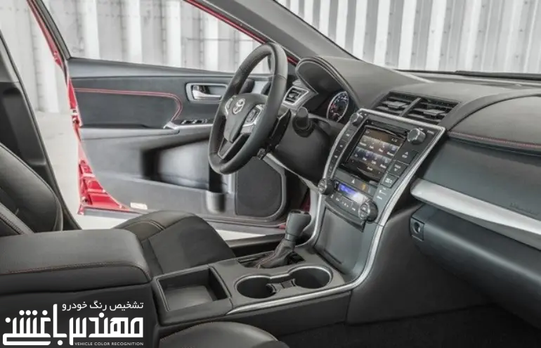نمای داخلی تویوتا کمری 2015 - 2016