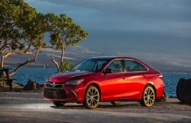 کمری 2015 تا 2016