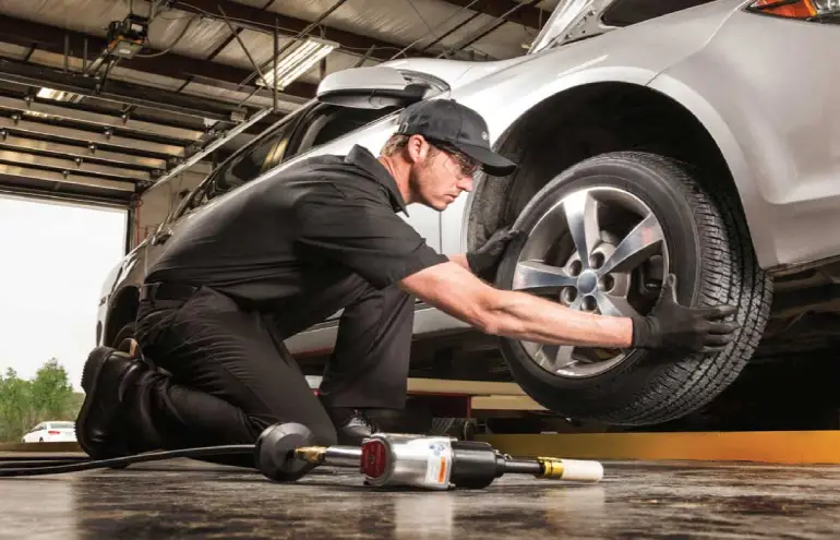 زمان به موقع تعویض لاستیک