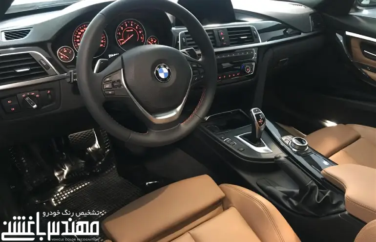 بی ام و 320i
