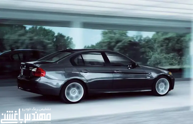 بی ام و 325i