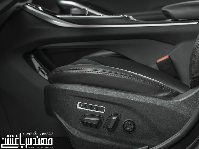 
کی ام سی ایکس 5 - KMC X5