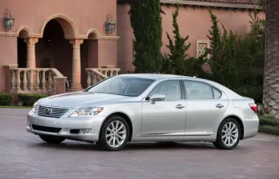 ال اس 460 ( LS460 )