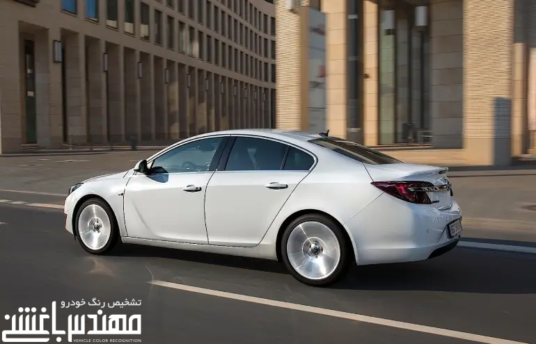 اوپل اینسیگنیا ( insignia )