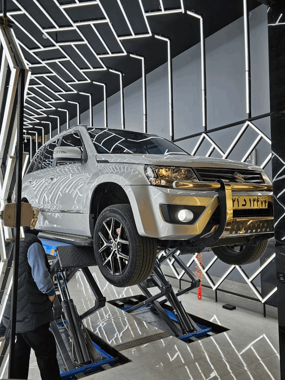 ویژگی های کیفی تشخیص رنگ خودرو